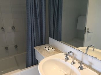 AEA The Coogee View Serviced Apartments - Accommodation Port Macquarie 11