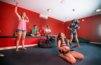 Bondi Beachouse Backpackers YHA - Hostel/Backpacker - Accommodation Port Macquarie 15