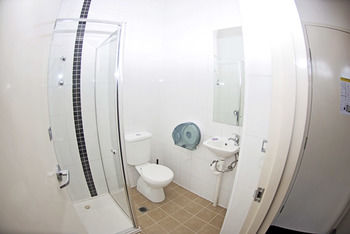 United Backpackers Melbourne - Accommodation Port Macquarie 8