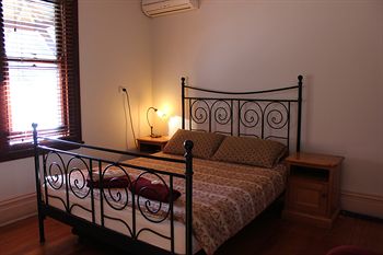 Burwood Bed And Breakfast - Accommodation Port Macquarie 4