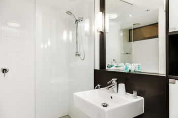 Monaco - Accommodation Port Macquarie 43