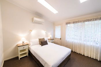 Federation Gardens & Possums Hideaway - Accommodation Port Macquarie 29