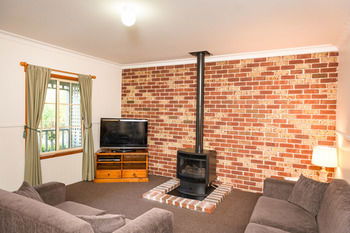 Federation Gardens & Possums Hideaway - Accommodation Port Macquarie 50