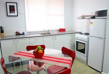 Pokolbin Village - Accommodation Port Macquarie 4