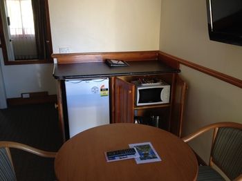 The 3 Explorers Motel - Accommodation Port Macquarie 13