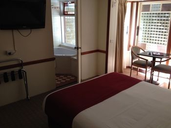 The 3 Explorers Motel - Accommodation Port Macquarie 17