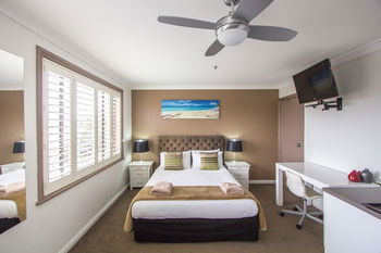 Sinclairs Bondi - Accommodation Port Macquarie 5