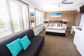 Sinclairs Bondi - Accommodation Port Macquarie 18