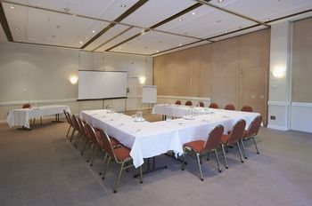 Waldorf Pennant Hills Apartment Hotel - Accommodation Port Macquarie 12