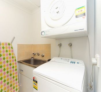 Waldorf Eastwood Residential Apartments - Accommodation Port Macquarie 9