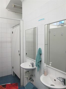 Casa Central Accommodation - Hostel - Accommodation Port Macquarie 4