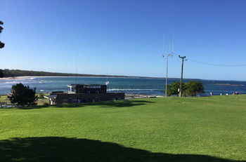 The Huskisson - Accommodation Port Macquarie 22