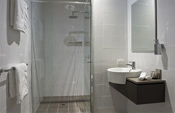 The Huskisson - Accommodation Port Macquarie 0