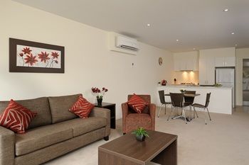 Apartments @ Glen Central ViQi - Accommodation Port Macquarie 9