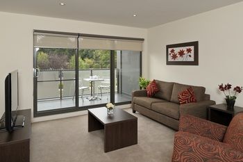 Apartments @ Glen Central ViQi - Accommodation Port Macquarie 10