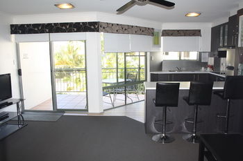 Noosa River Retreat - Accommodation Port Macquarie 6