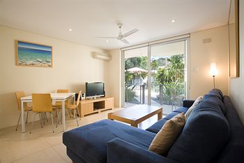 Maison Noosa Beachfront Resort - Accommodation Port Macquarie 0