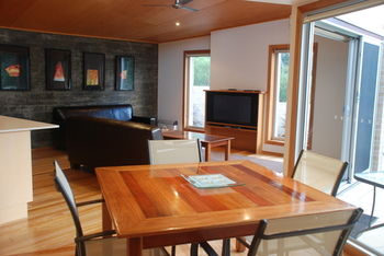 Worrowing At Jervis Bay - Accommodation Port Macquarie 105