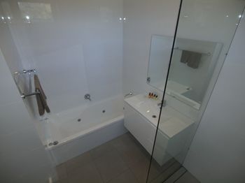 Worrowing At Jervis Bay - Accommodation Port Macquarie 112