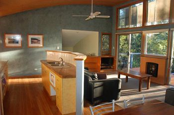 Worrowing At Jervis Bay - Accommodation Port Macquarie 10