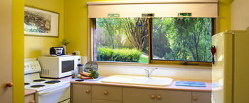 Crimson Villa - Accommodation Port Macquarie 16