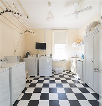 Admiral Collingwood Lodge - Accommodation Port Macquarie 25