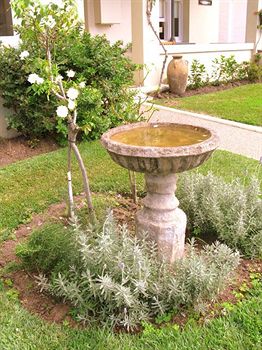 Admiral Collingwood Lodge - Accommodation Port Macquarie 0