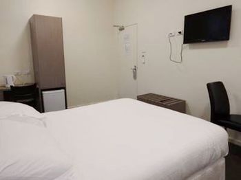 Naughtons Parkville Hotel - Accommodation Port Macquarie 4