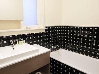 Naughtons Parkville Hotel - Accommodation Port Macquarie 11