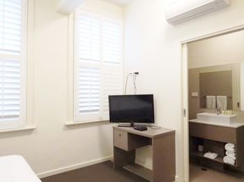 Naughtons Parkville Hotel - Accommodation Port Macquarie 17