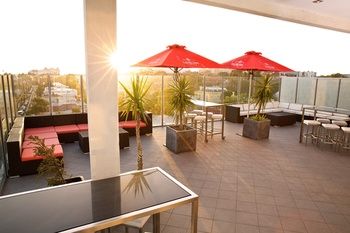 St Kilda Beach House @ Hotel Barkly - Hostel - Accommodation Port Macquarie 2