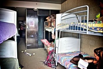 St Kilda Beach House @ Hotel Barkly - Hostel - Accommodation Port Macquarie 8
