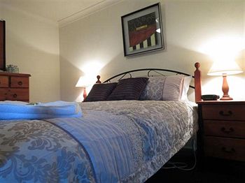 Barrington Wilderness Cedar Lodge Accommodation - Accommodation Port Macquarie 4