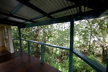 Montville Attic - Accommodation Port Macquarie 4