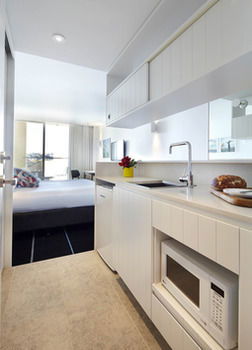 Adina Apartment Hotel Bondi Beach - Accommodation Port Macquarie 5