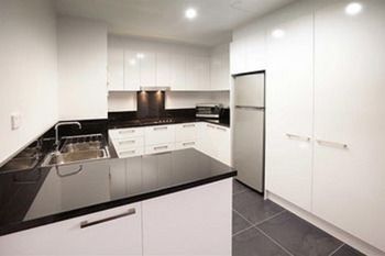 Crown On Darby - Accommodation Port Macquarie 2