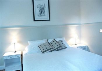 A Room With A View Bed & Breakfast - Accommodation Port Macquarie 0