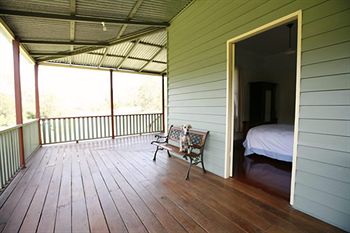 Singletons Retreat - Accommodation Port Macquarie 7