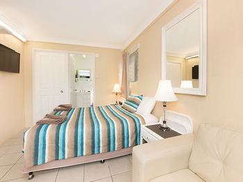 Caloundra City Centre Motel - Accommodation Port Macquarie 20