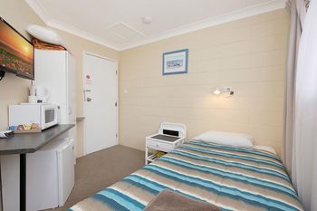 Caloundra City Centre Motel - Accommodation Port Macquarie 24