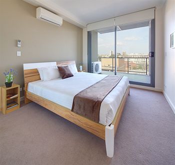 Zara Tower - Luxury Suites And Apartments - Accommodation Port Macquarie 8