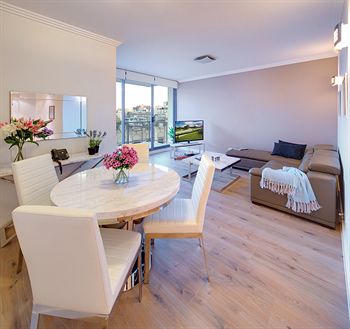 Zara Tower - Luxury Suites And Apartments - Accommodation Port Macquarie 21