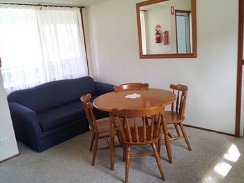 Cam-Way Estate - Accommodation Port Macquarie 15