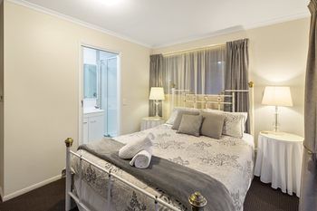 Eden Lodge - Accommodation Port Macquarie 11