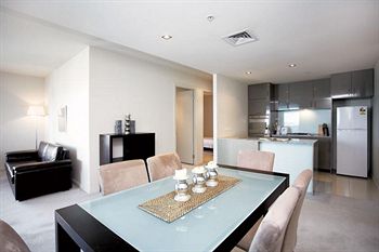 Astra Apartments - St Kilda Rd - Accommodation Port Macquarie 11
