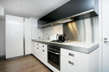 Astra Apartments - St Kilda Rd - Accommodation Port Macquarie 19