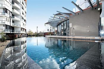 Astra Apartments - St Kilda Rd - Accommodation Port Macquarie 1