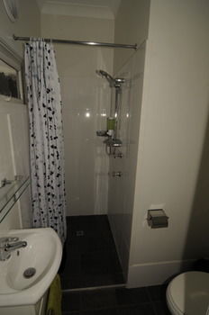 House On The Hill - Hunter Valley - Accommodation Port Macquarie 0