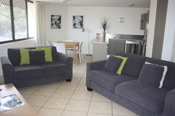 Mylos Apartments - Accommodation Port Macquarie 9