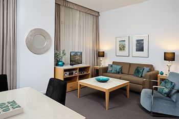 Treasury On Collins - Accommodation Port Macquarie 5